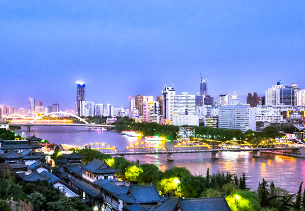 【青海旅游六日】西寧+青海湖+茶卡鹽湖+龍羊峽+阿什貢+塔爾寺