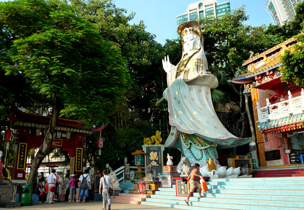 【港澳3天】杜莎夫人蠟像館+港珠澳大橋+太平山+大三巴牌坊+淺水灣+自由活動