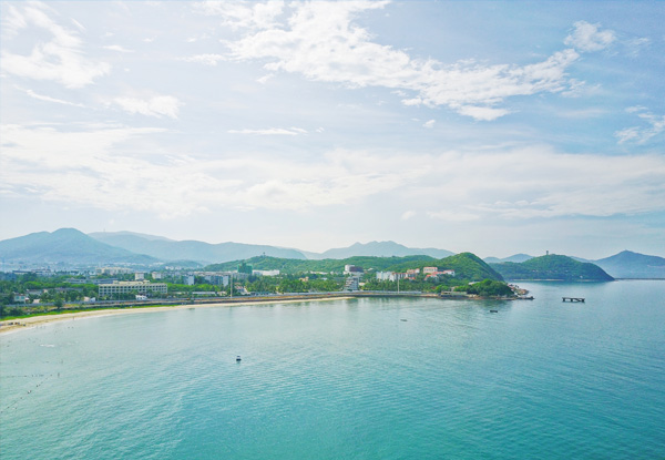 【海南三亞五日游】?？诖┰胶Ｑ?首創(chuàng)奧特萊斯+呀諾達(dá)+夜游三亞灣+天涯海角