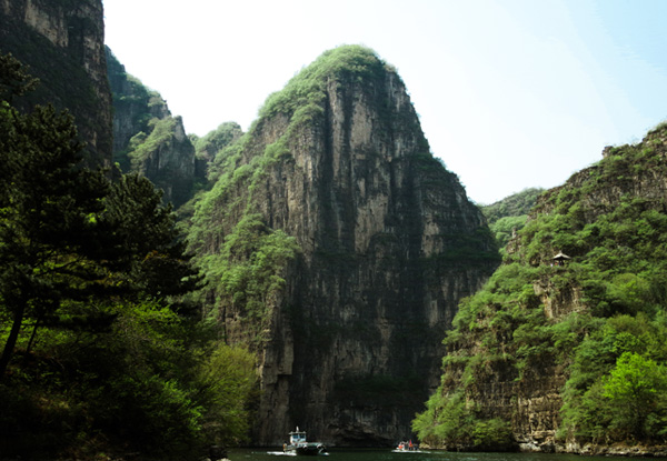 【清遠(yuǎn)旅游休閑三日】森林溫泉+卡丁車(chē)+天子山瀑布+云天玻霸大峽谷+古龍峽 / 公司團(tuán)建