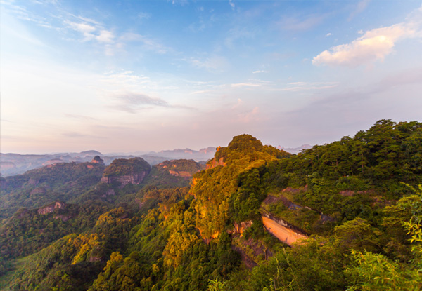 【韶關(guān)旅游純玩兩日】大峽谷+云門(mén)山風(fēng)景區(qū)+夢(mèng)幻植物迷宮+花海世界+麗宮溫泉 / 公司旅游