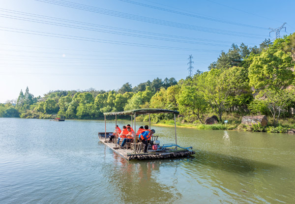 【清遠(yuǎn)一日游】黃騰峽勇士漂+水上樂(lè)園+公司團(tuán)建+家庭出游 / 包團(tuán)工廠團(tuán)體定制漂流