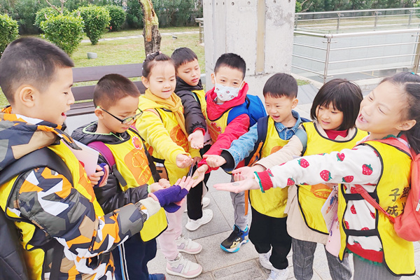 【戶外社會實(shí)踐定制】一元生存 時間管理 打工求職 城市走讀 體驗(yàn)生存技能